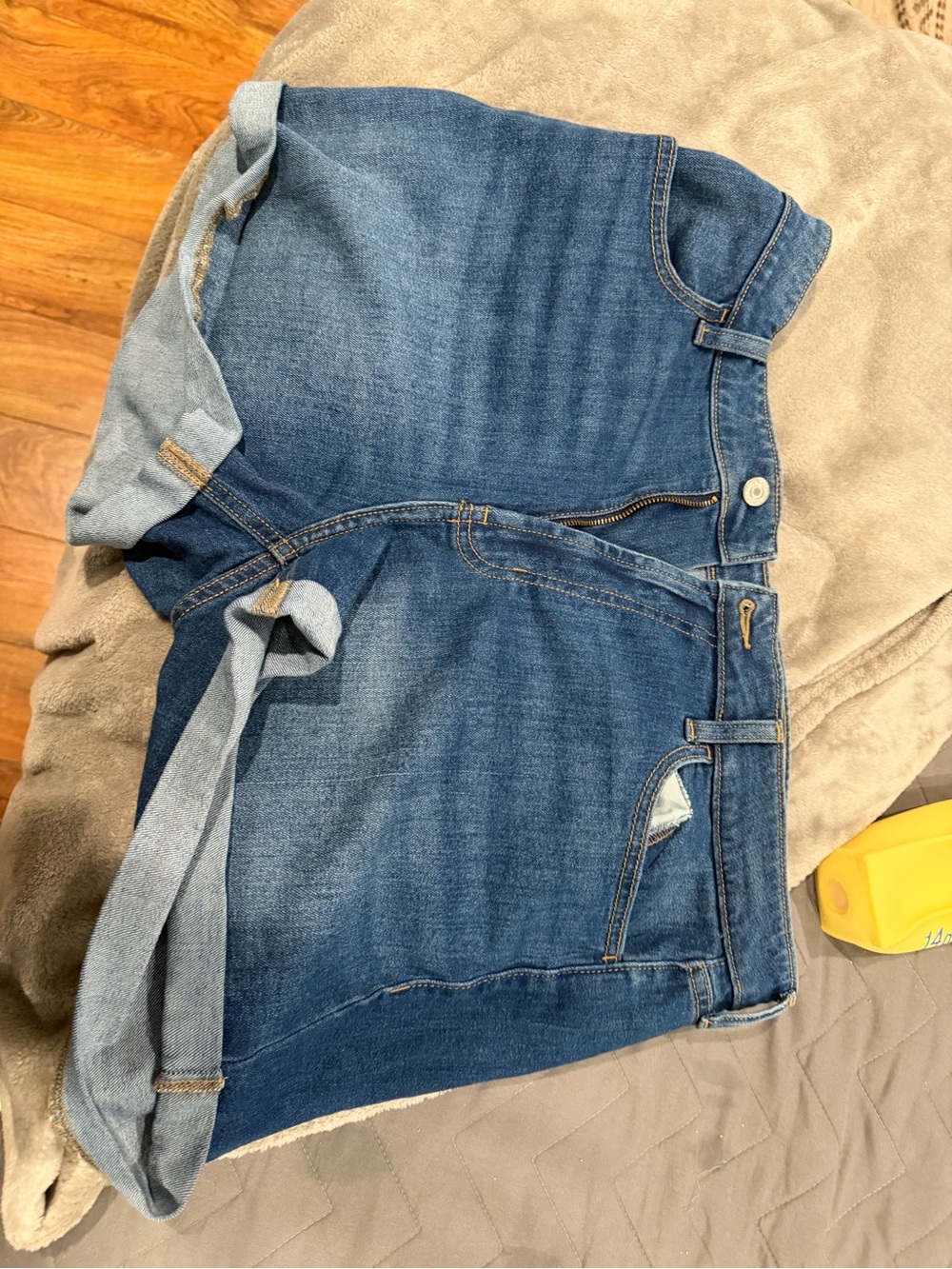 Old Navy Mid-Blue Denim Ankle & Cropped Jeans
